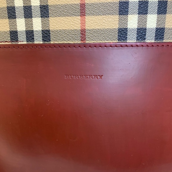 Burberry Tote Tartan Red ~Large - Picture 5 of 12